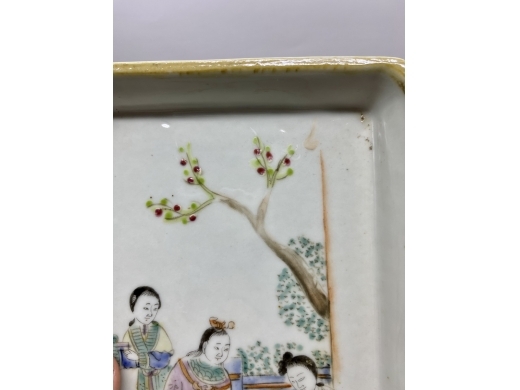 粉彩人物故事茶盘