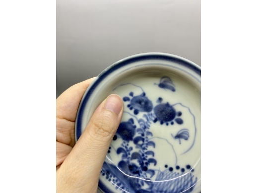 青花花卉纹小碟