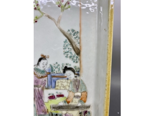 粉彩人物故事茶盘
