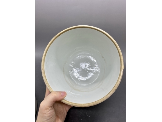 粉彩鹤鹿同春大盖罐