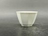 白釉八方茶盏