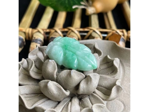 19翡翠金枝玉叶