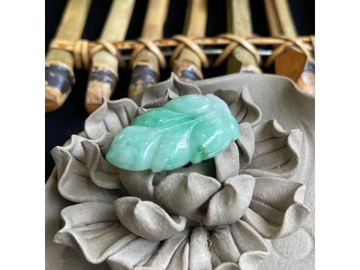19翡翠金枝玉叶
