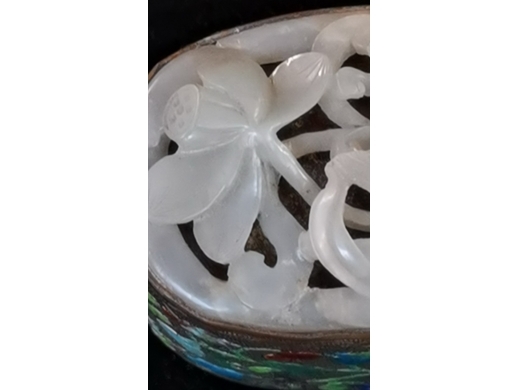 银镶玉雕天鹅瓦子盒