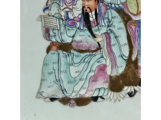粉彩英武绝伦瓷板