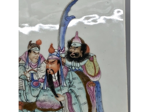 粉彩英武绝伦瓷板