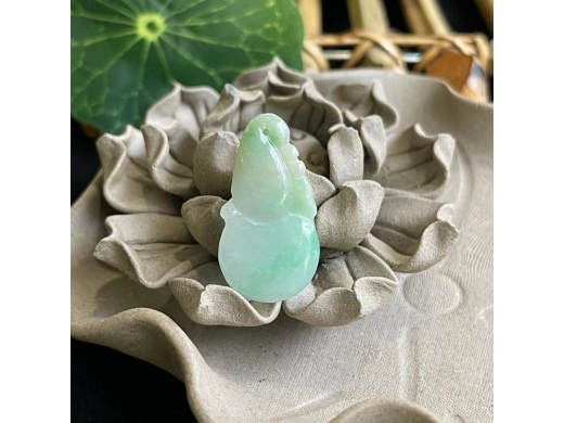 39翡翠葫芦