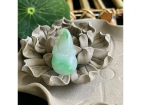 39翡翠葫芦