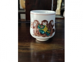 猴子图案九谷杯