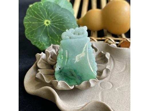 10翡翠牌