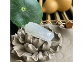 33随形牌
