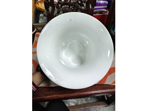粉彩花卉花觚