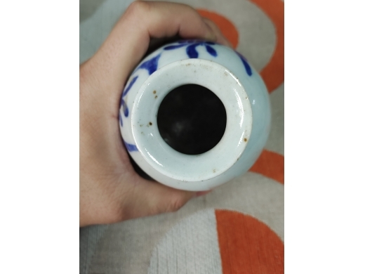 青花人物水盂