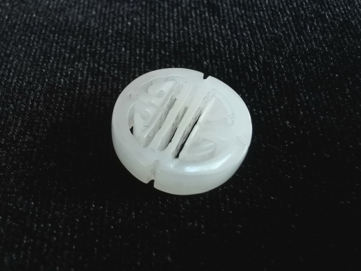 白玉团寿挂坠