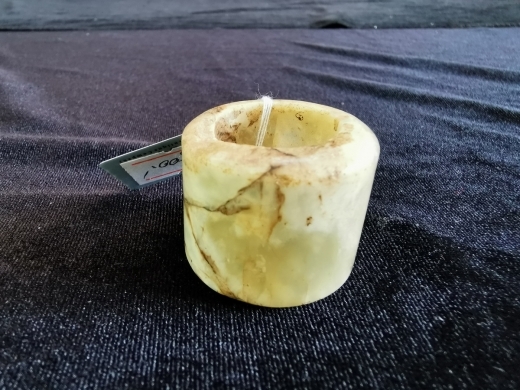 岫玉扳指