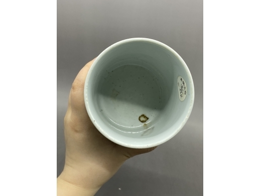 青花百寿笔筒