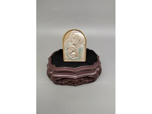 金银雕圣父圣母圣子摆件