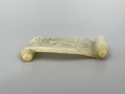 玉雕花鸟纹墨床
