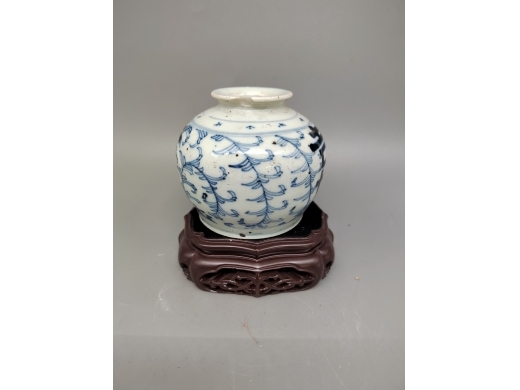青花喜字苹果尊