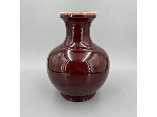 郎窑红石榴瓶