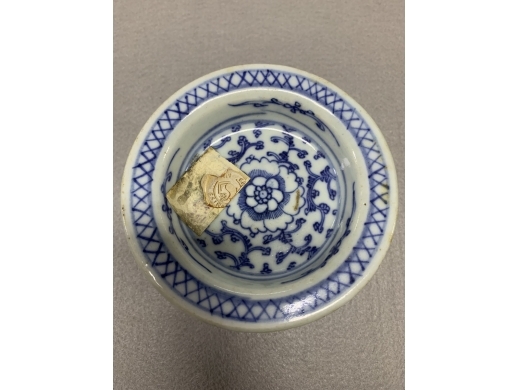 青花高足盘