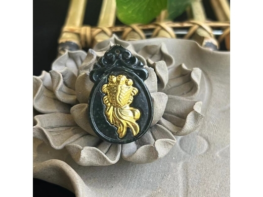 13墨翠千足金金鱼