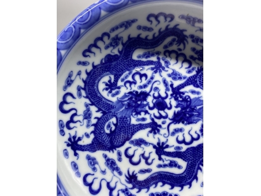 青花双龙戏珠纹笔洗