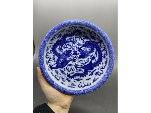 青花双龙戏珠纹笔洗