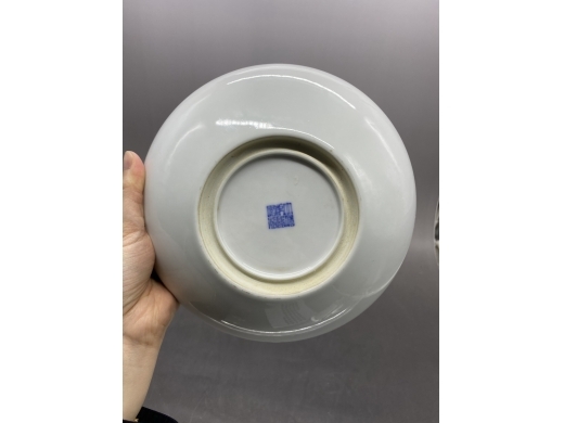 青花双龙戏珠纹笔洗
