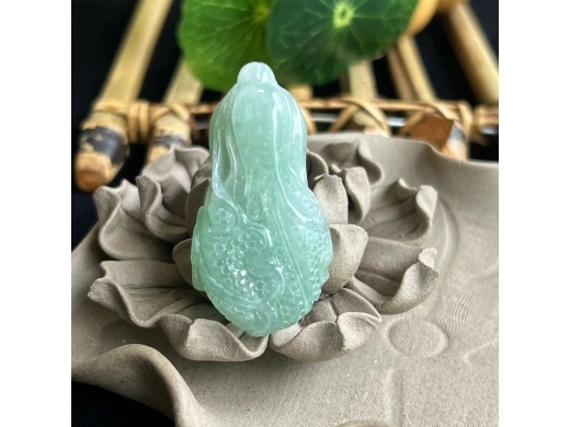 16翡翠白财