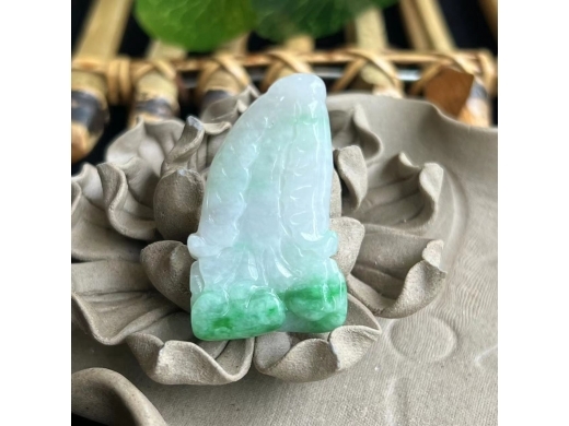 09翡翠白菜
