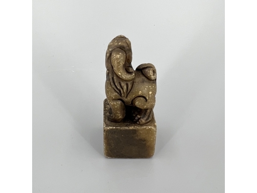 寿山石雕兽钮印章