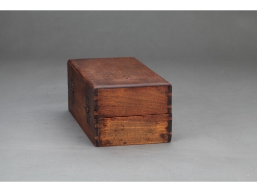 硬木文具盒