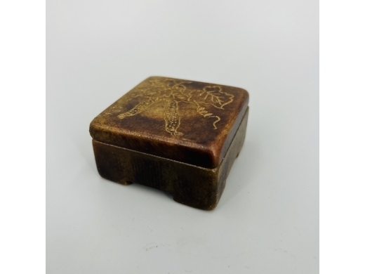 石雕瓜果纹方形印盒