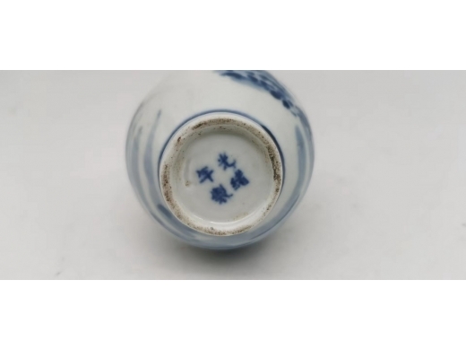 青花山水人物竹节胆瓶