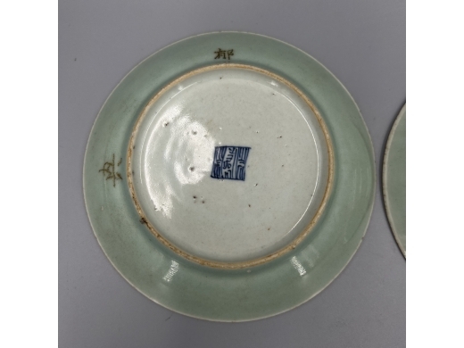 豆青釉盘