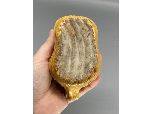 黄釉佛手供果
