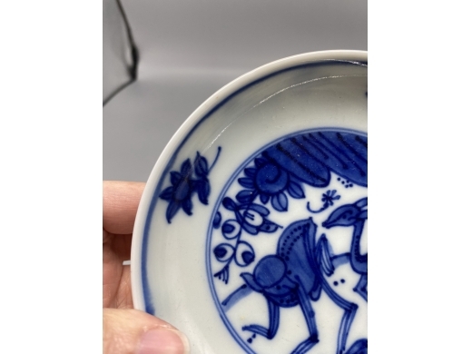 青花爵鹿封猴纹盘