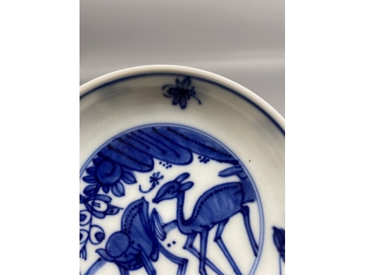 青花爵鹿封猴纹盘