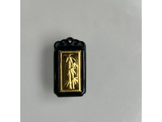 21墨翠金镶玉节节高升