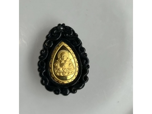 15墨翠金镶玉佛