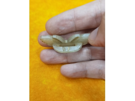 玉蝴蝶件