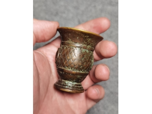 铜供杯
