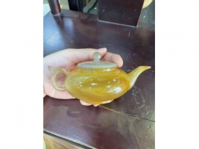 玛瑙茶壶