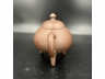 紫砂三足诗文壶