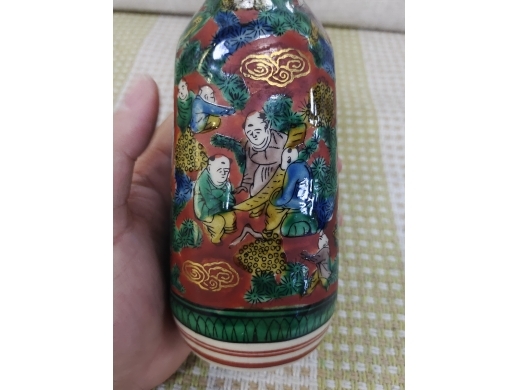 日瓷九谷人物酒壶