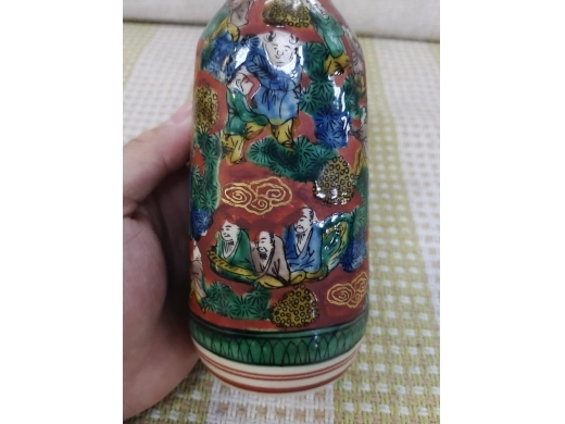 日瓷九谷人物酒壶