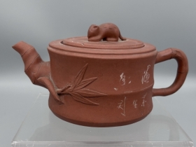 紫砂竹节大茶壶