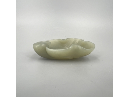 玉雕莲花形水洗