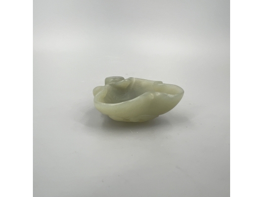 玉雕莲花形水洗